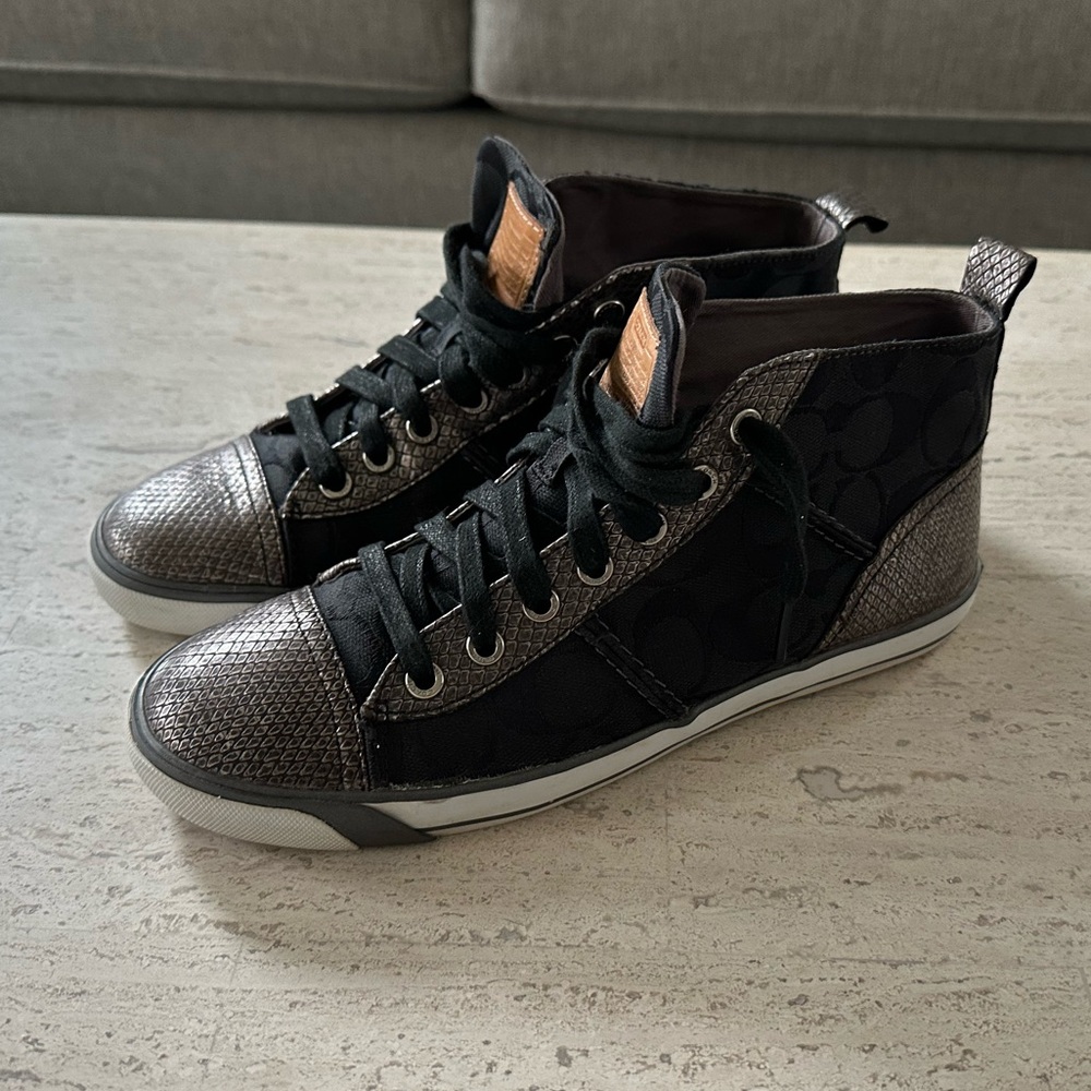 Coach Indiana Signature Canvas High Top Sneaker, Black /Dark Pewter Leather Sz 8